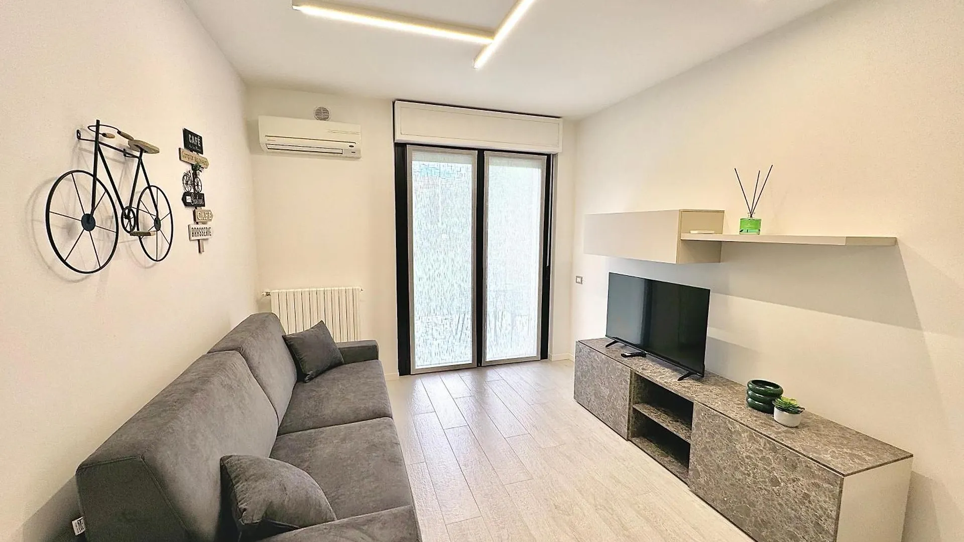 Kristall Lago Residence Desenzano del Garda Italien