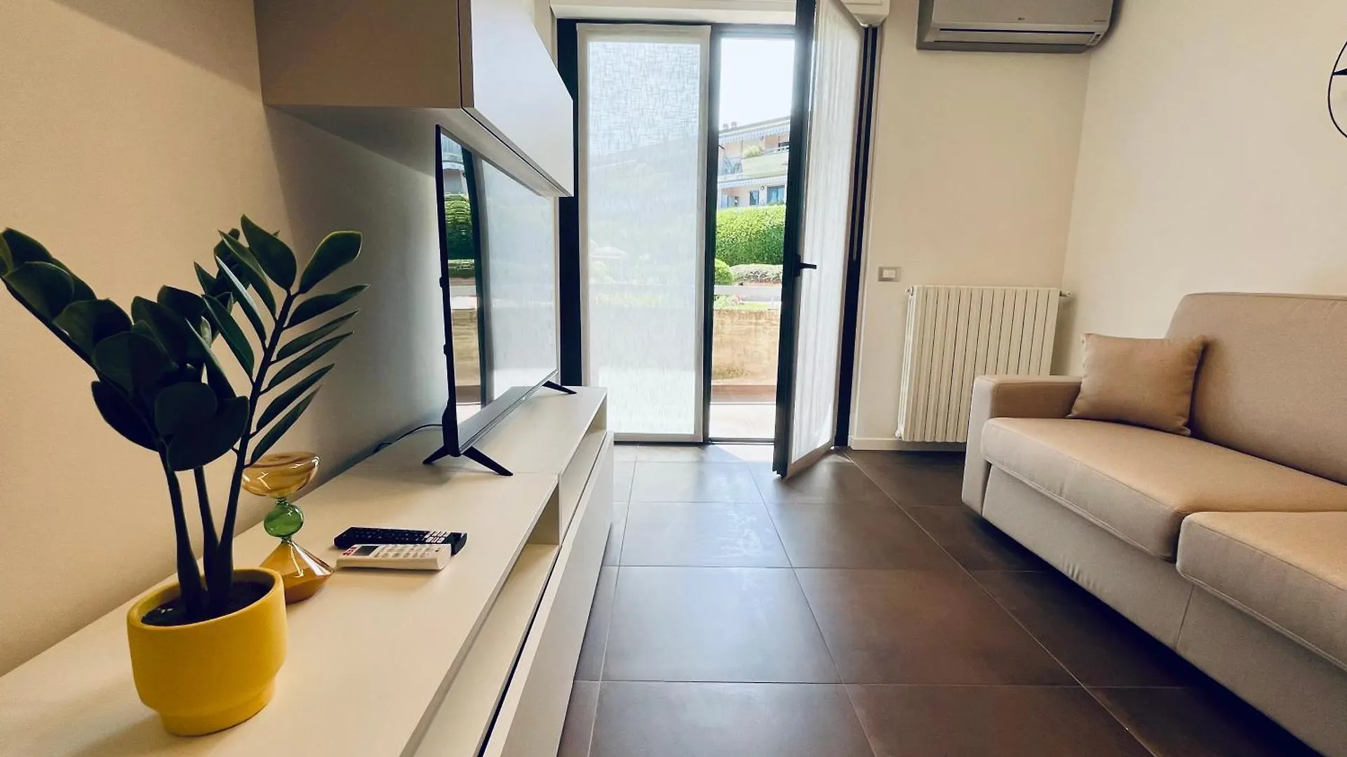 Kristall Lago Residence Desenzano del Garda Lejlighedshotel