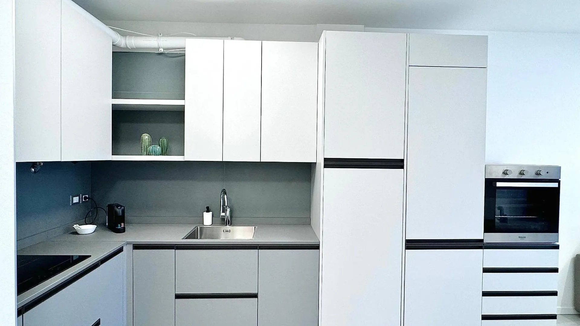Kristall Lago Residence Desenzano del Garda 2*,