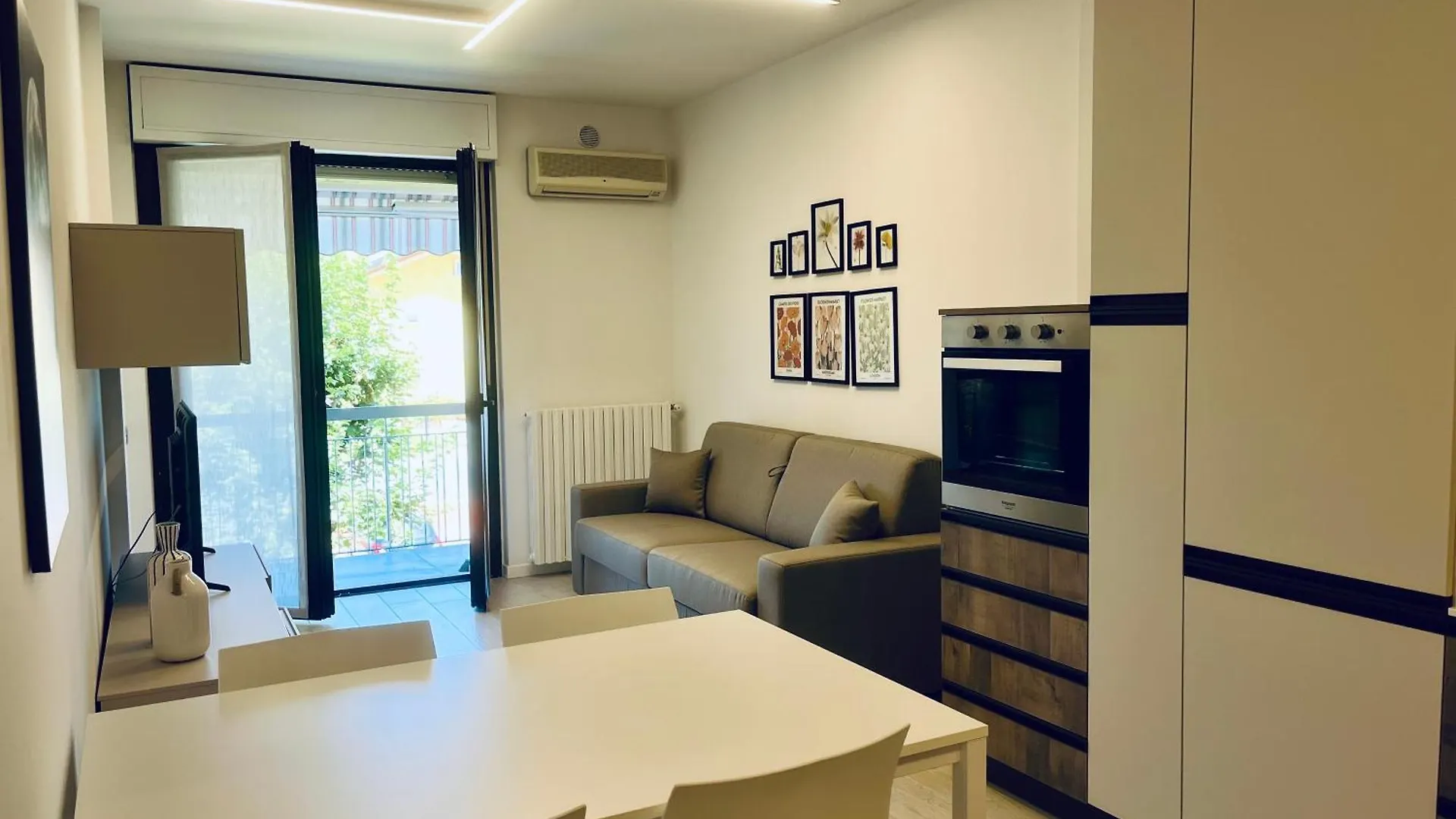 Kristall Lago Residence Desenzano del Garda Italie