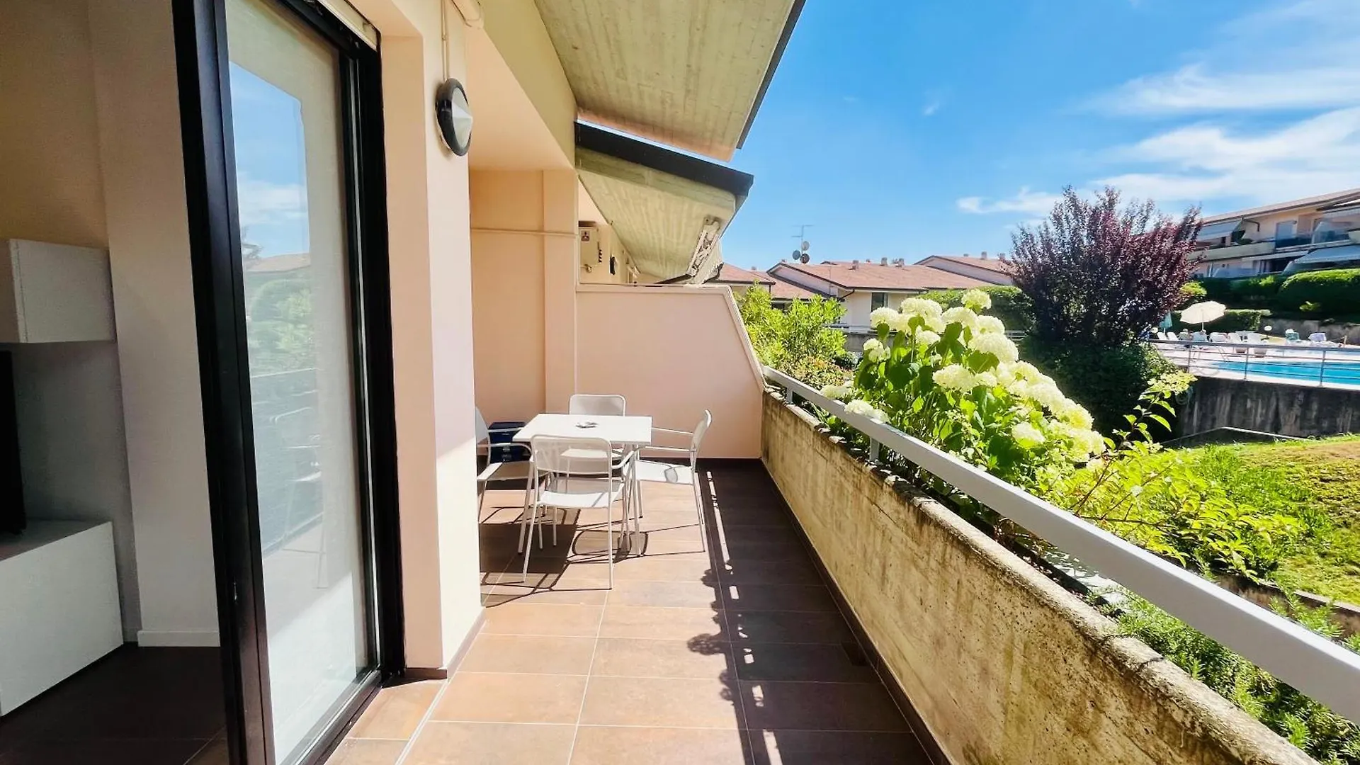 Appart hôtel Kristall Lago Residence Desenzano del Garda
