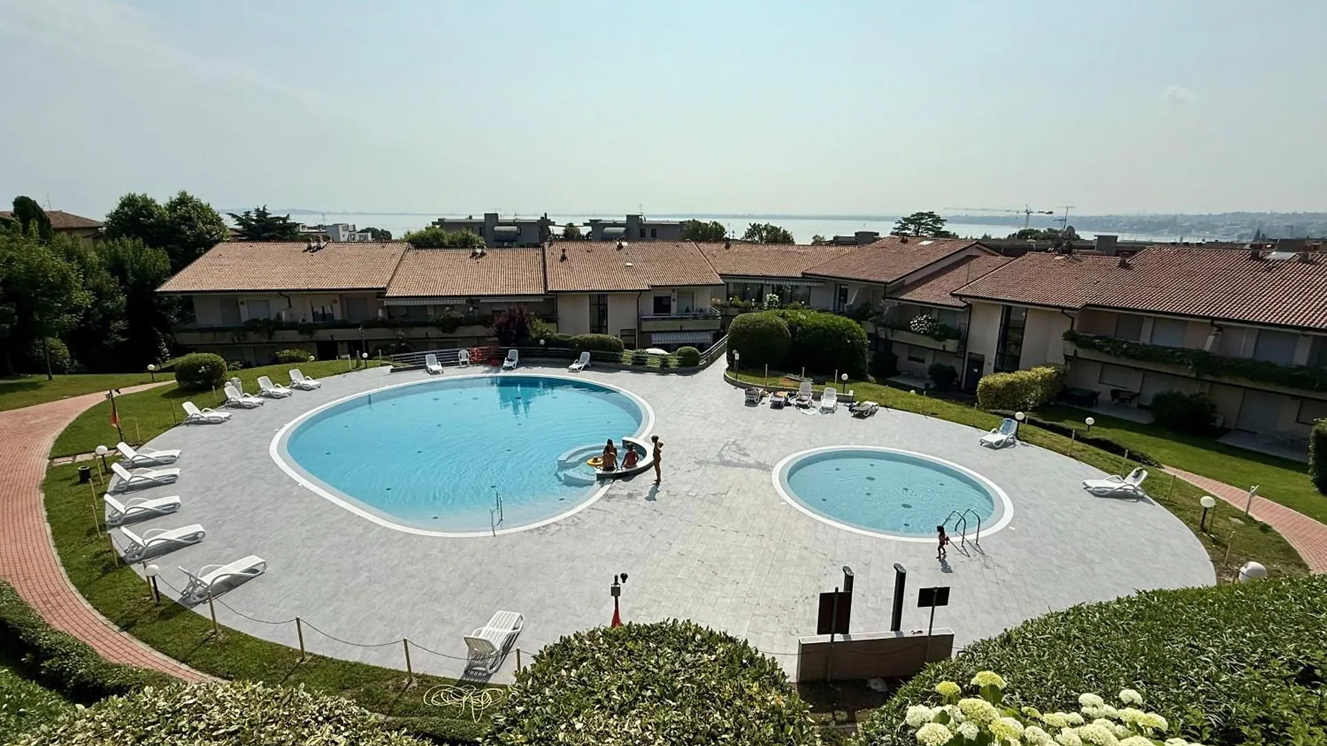 Kristall Lago Residence Desenzano del Garda